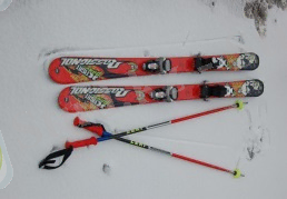 лыжи детские 120 см rossignol продам Горные лыжи, Лыжи (Россия) барахолка Катуха