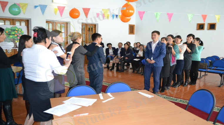 C:\Documents and Settings\Администратор\Рабочий стол\ашық есік күні суреттері\DSC_0396.JPG