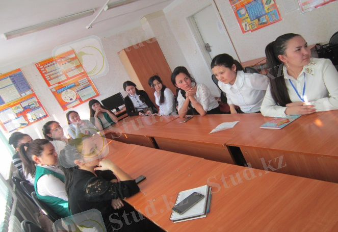 E:\Қыз Жібек клубы\фото\Ақылды қыз білімге жүгірер\IMG_6399.JPG