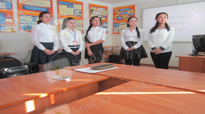 E:\Қыз Жібек клубы\фото\Ақылды қыз білімге жүгірер\IMG_6404.JPG